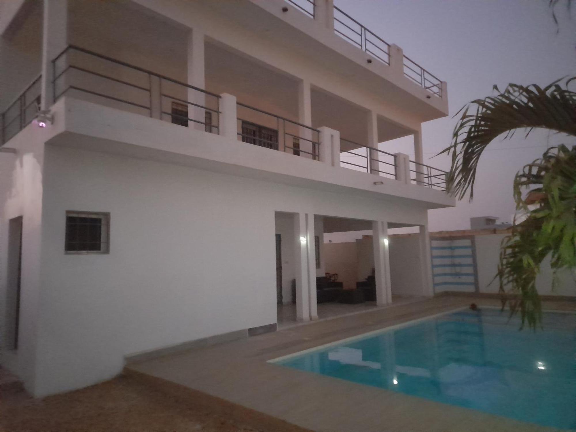 Maison D Hote La Dore Du Senegal Bas-De - Villa โซโมน ภายนอก รูปภาพ